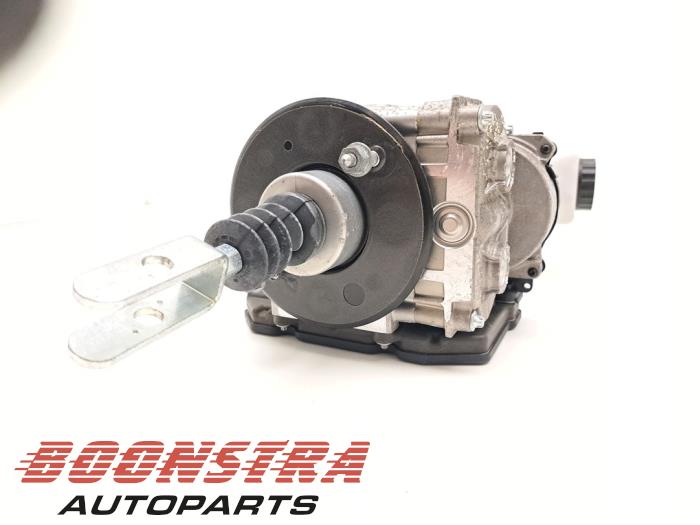 Bromsservo från en Jaguar I-Pace EV400 AWD 2019