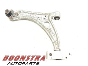 Begagnade Främre gaffelben, vänster Volkswagen Sharan (7N) 2.0 TDI 16V Pris € 24,95 Marginaltabell erbjuds av Boonstra Autoparts