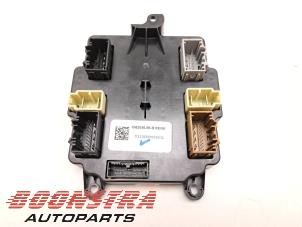 Begagnade Modul (diverse) Tesla Model X 100D Pris € 119,95 Marginaltabell erbjuds av Boonstra Autoparts