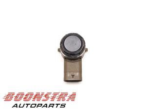 Gebruikte PDC Sensor Jaguar I-Pace EV400 AWD Prijs € 24,95 Margeregeling aangeboden door Boonstra Autoparts