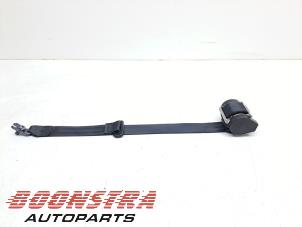 Używane Pas bezpieczenstwa lewy tyl Volkswagen Golf VII (AUA) 1.0 TSI 12V BlueMotion Cena € 24,95 Procedura marży oferowane przez Boonstra Autoparts