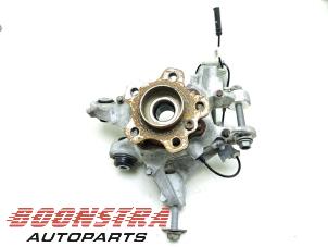 Gebruikte Fusee links-achter BMW 5 serie Touring (G31) 530e xDrive 2.0 Turbo 16V Prijs € 99,95 Margeregeling aangeboden door Boonstra Autoparts