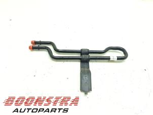 Begagnade Ledningar (diverse) Opel Combo 2.0 CDTI 16V Pris € 30,19 Inklusive moms erbjuds av Boonstra Autoparts