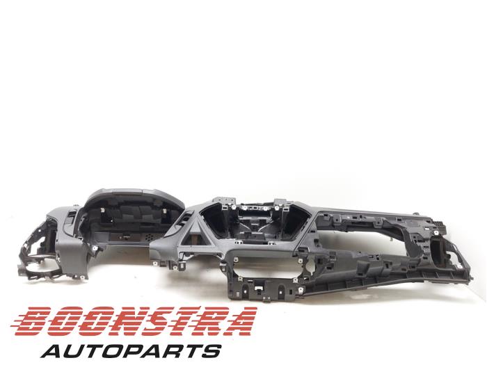 Dashboard van een Ford Transit Custom 2.2 TDCi 16V 2014