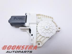 Gebruikte Motor electrisch raam Audi A4 Avant (B8) 2.0 TDI 16V Prijs € 24,95 Margeregeling aangeboden door Boonstra Autoparts