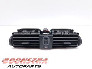 Gebruikte Luchtrooster Dashboard BMW 3 serie (F30) 320d 2.0 16V EfficientDynamicsEdition Prijs € 34,95 Margeregeling aangeboden door Boonstra Autoparts