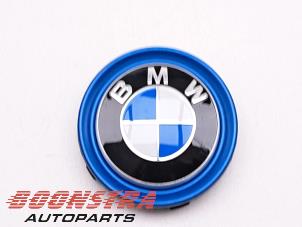 Gebruikte Naafkapje BMW iX3 80 kWh Prijs € 24,95 Margeregeling aangeboden door Boonstra Autoparts