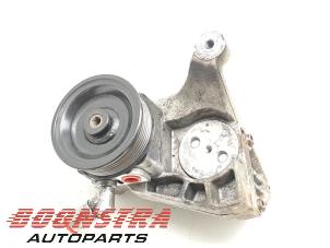 Begagnade Servostyrningspump Fiat Ducato (250) 2.3 D 130 Multijet Pris € 90,69 Inklusive moms erbjuds av Boonstra Autoparts