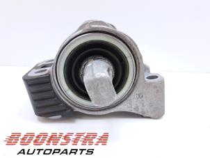 Begagnade Motorfäste BMW iX3 80 kWh Pris € 29,95 Marginaltabell erbjuds av Boonstra Autoparts