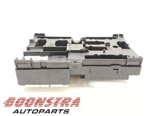 Gebruikte Zekeringkast BMW M8 Gran Coupe (F93) 4.4 Competition V8 32V Twin Turbo Prijs € 69,95 Margeregeling aangeboden door Boonstra Autoparts