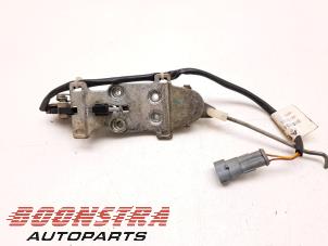 Gebruikte Portiergreep 2Deurs rechts Ferrari 599 GTB/GTO 6.0 V12 48V GTB Prijs € 148,95 Margeregeling aangeboden door Boonstra Autoparts