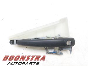 Gebruikte Greep achterdeur Bus-Bestel Fiat Scudo (270) 2.0 D Multijet Prijs € 30,19 Inclusief btw aangeboden door Boonstra Autoparts