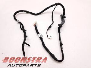 Begagnade Kablage Kia Niro II (SG2) e-Niro 64.8 kWh Pris € 49,95 Marginaltabell erbjuds av Boonstra Autoparts