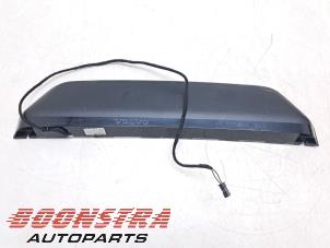 Gebruikte Remlicht Extra midden Volvo S60 III (ZS) 2.0 B4 16V Mild Hybrid Geartronic Prijs € 44,95 Margeregeling aangeboden door Boonstra Autoparts