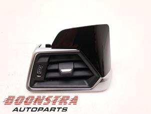 Begagnade Luftmunstycke, instrumentbräda BMW M3 (G80) 3.0 Competition TwinPower Turbo 24V Pris € 58,95 Marginaltabell erbjuds av Boonstra Autoparts