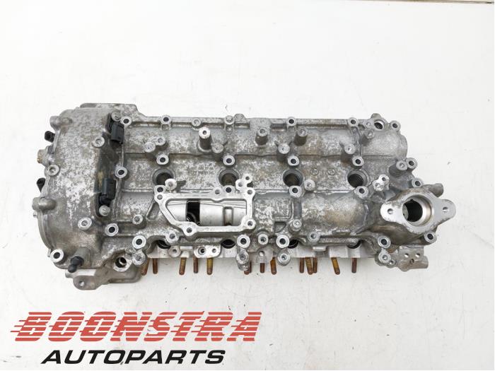 Topplock från en Mercedes-Benz C (W205) C-63 AMG 4.0 V8 Biturbo 2017