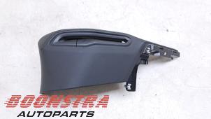 Begagnade Stripe, höger bak Lamborghini Urus 4.0 V8 Pris € 249,95 Marginaltabell erbjuds av Boonstra Autoparts