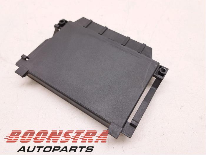 PDC Module van een Volkswagen Crafter 2.0 TDI 16V 2012