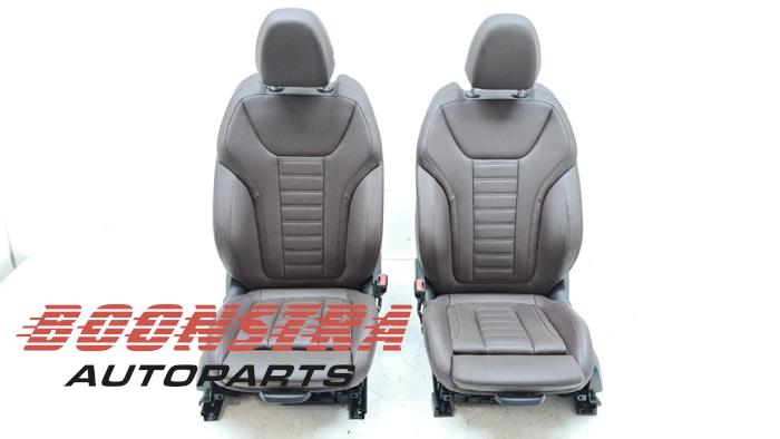 Klädsel, uppsättning (komplett) från en BMW 4 serie (G22) 420i 2.0 TwinPower Turbo 16V 2021