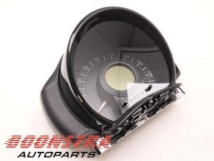 Używane Licznik kilometrów KM Citroen C1 1.0 12V VVT-i Cena € 34,95 Procedura marży oferowane przez Boonstra Autoparts