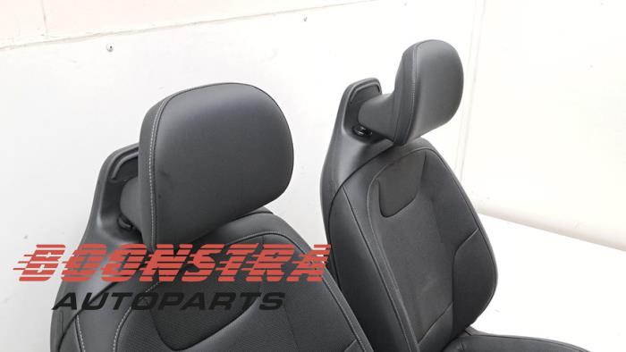 Klädsel, uppsättning (komplett) från en Kia EV6 (CV) 77.4 kWh RWD 2023