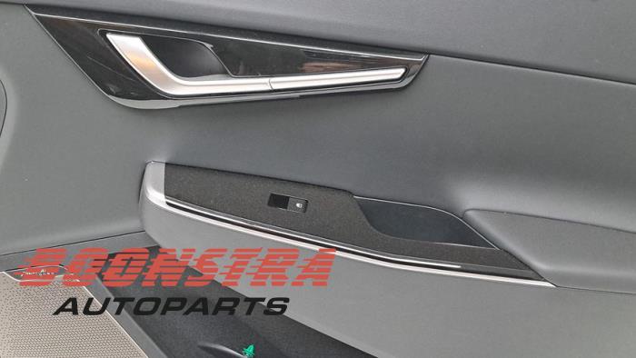 Klädsel, uppsättning (komplett) från en Kia EV6 (CV) 77.4 kWh RWD 2023