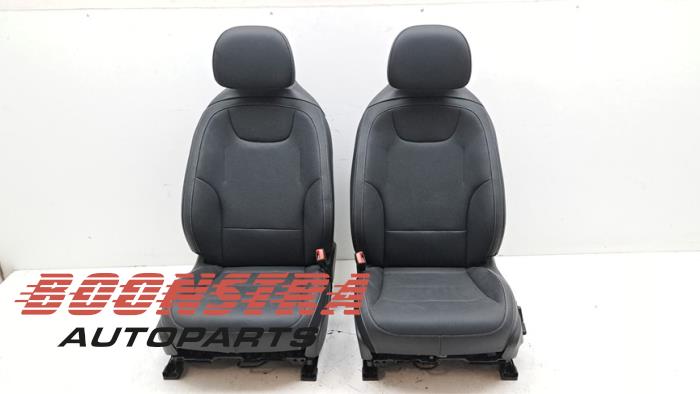 Klädsel, uppsättning (komplett) från en Kia EV6 (CV) 77.4 kWh RWD 2023