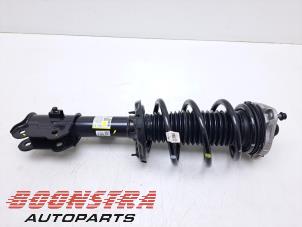 Begagnade Stötdämparstång, höger fram Kia EV6 (CV) 77.4 kWh RWD Pris € 419,95 Marginaltabell erbjuds av Boonstra Autoparts