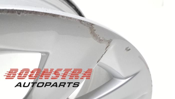 Hjul från en Tesla Model S 70 2016