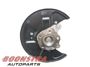 Begagnade Spindel, höger fram Lynk &amp; Co 01 1.5 PHEV Pris € 304,95 Marginaltabell erbjuds av Boonstra Autoparts