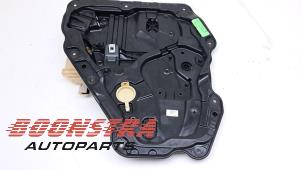 Begagnade Fönstermekanism för bakre dörr, 4-dörrars, vänster Jeep Wrangler (JL) 2.0 T 16V Pris € 99,95 Marginaltabell erbjuds av Boonstra Autoparts