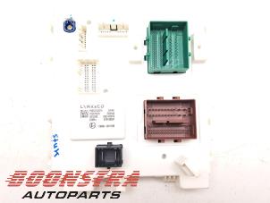 Begagnade Säkringsbox Lynk &amp; Co 01 1.5 PHEV Pris € 148,95 Marginaltabell erbjuds av Boonstra Autoparts