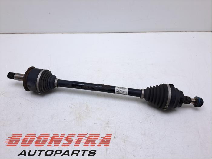 Drivaxel, höger bak från en Mercedes-Benz Vito (447.6) 2.2 116 CDI 16V 2020