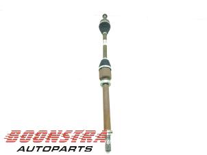 Begagnade Drivaxel, höger fram Renault Clio V (RJAB) 1.0 TCe 100 12V Pris € 129,95 Marginaltabell erbjuds av Boonstra Autoparts