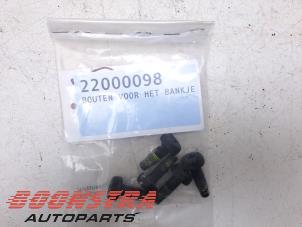 Begagnade Säte, höger Ford Transit Connect (PJ2) 1.5 EcoBlue Pris € 241,94 Inklusive moms erbjuds av Boonstra Autoparts