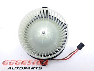Gebruikte Kachel Ventilatiemotor Lynk &amp; Co 01 1.5 PHEV Prijs € 54,95 Margeregeling aangeboden door Boonstra Autoparts