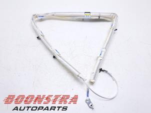 Begagnade Takgardinairbag, höger Lynk &amp; Co 01 1.5 PHEV Pris € 224,95 Marginaltabell erbjuds av Boonstra Autoparts