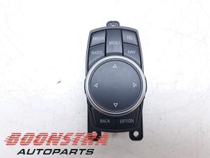 Używane Przelacznik interfejsu czlowiek-maszyna BMW X1 (F48) xDrive 20d 2.0 16V Cena € 98,95 Procedura marży oferowane przez Boonstra Autoparts