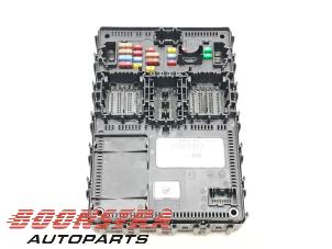 Begagnade Säkringsbox Ford Puma 1.0 Ti-VCT EcoBoost 12V Pris € 104,95 Marginaltabell erbjuds av Boonstra Autoparts