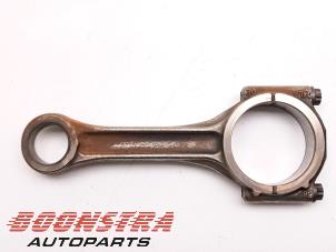 Begagnade Vevstake Volkswagen Crafter (SY) 2.0 TDI FWD Pris € 70,12 Inklusive moms erbjuds av Boonstra Autoparts