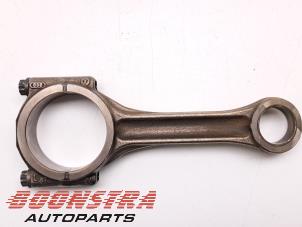 Begagnade Vevstake Volkswagen Crafter (SY) 2.0 TDI FWD Pris € 70,12 Inklusive moms erbjuds av Boonstra Autoparts