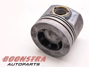 Gebruikte Zuiger Volkswagen Crafter (SY) 2.0 TDI FWD Prijs € 193,54 Inclusief btw aangeboden door Boonstra Autoparts