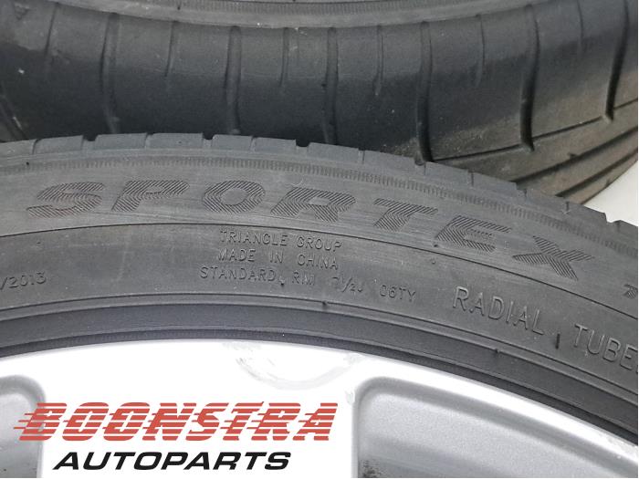 Hjuluppsättning + däck från en Mercedes-Benz C (W205) C-220 2.2 CDI BlueTEC, C-220 d 16V 2017