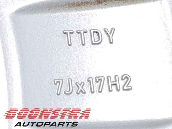 Hjuluppsättning + däck från en Mercedes-Benz C (W205) C-220 2.2 CDI BlueTEC, C-220 d 16V 2017