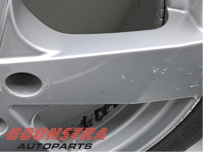 Hjuluppsättning + däck från en Mercedes-Benz C (W205) C-220 2.2 CDI BlueTEC, C-220 d 16V 2017