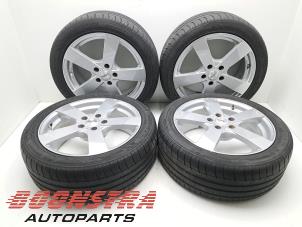 Begagnade Hjuluppsättning + däck Mercedes C (W205) C-220 2.2 CDI BlueTEC, C-220 d 16V Pris € 449,95 Marginaltabell erbjuds av Boonstra Autoparts