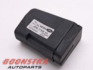 Begagnade Radiomodul Landrover Range Rover Velar (LY) 3.0 D300 AWD Pris € 24,95 Marginaltabell erbjuds av Boonstra Autoparts