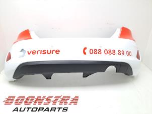 Begagnade Bakre stötfångare Ford Fiesta Active 1.0 EcoBoost 12V Hybrid 125 Pris € 344,95 Marginaltabell erbjuds av Boonstra Autoparts