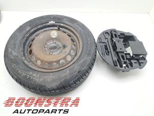 Begagnade Utrymmesbesparande reservhjul Renault Clio IV (5R) 1.2 TCE 16V GT EDC Pris € 98,95 Marginaltabell erbjuds av Boonstra Autoparts