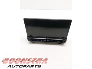 Begagnade Innerdisplay Kia Ceed Sportswagon (CDF) 1.4 T-GDI 16V Pris € 784,95 Marginaltabell erbjuds av Boonstra Autoparts